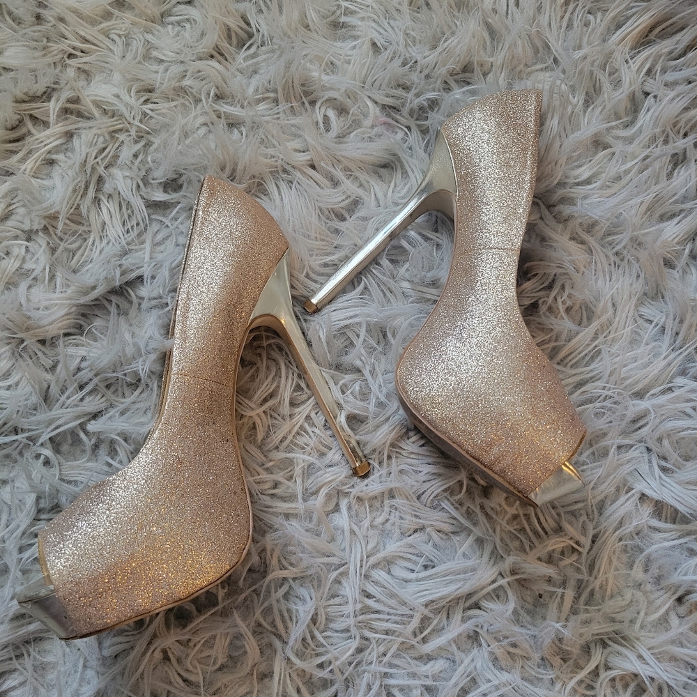 STEVE MADDEN Scandall Platform Heels